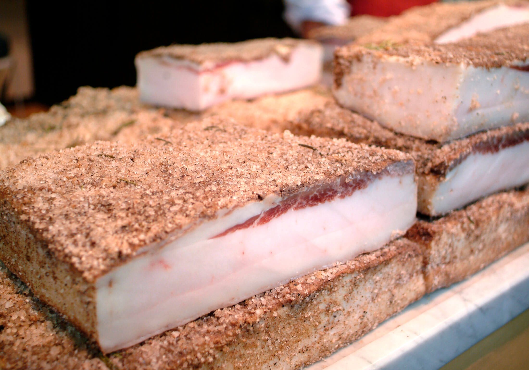 Lardo di colonnata