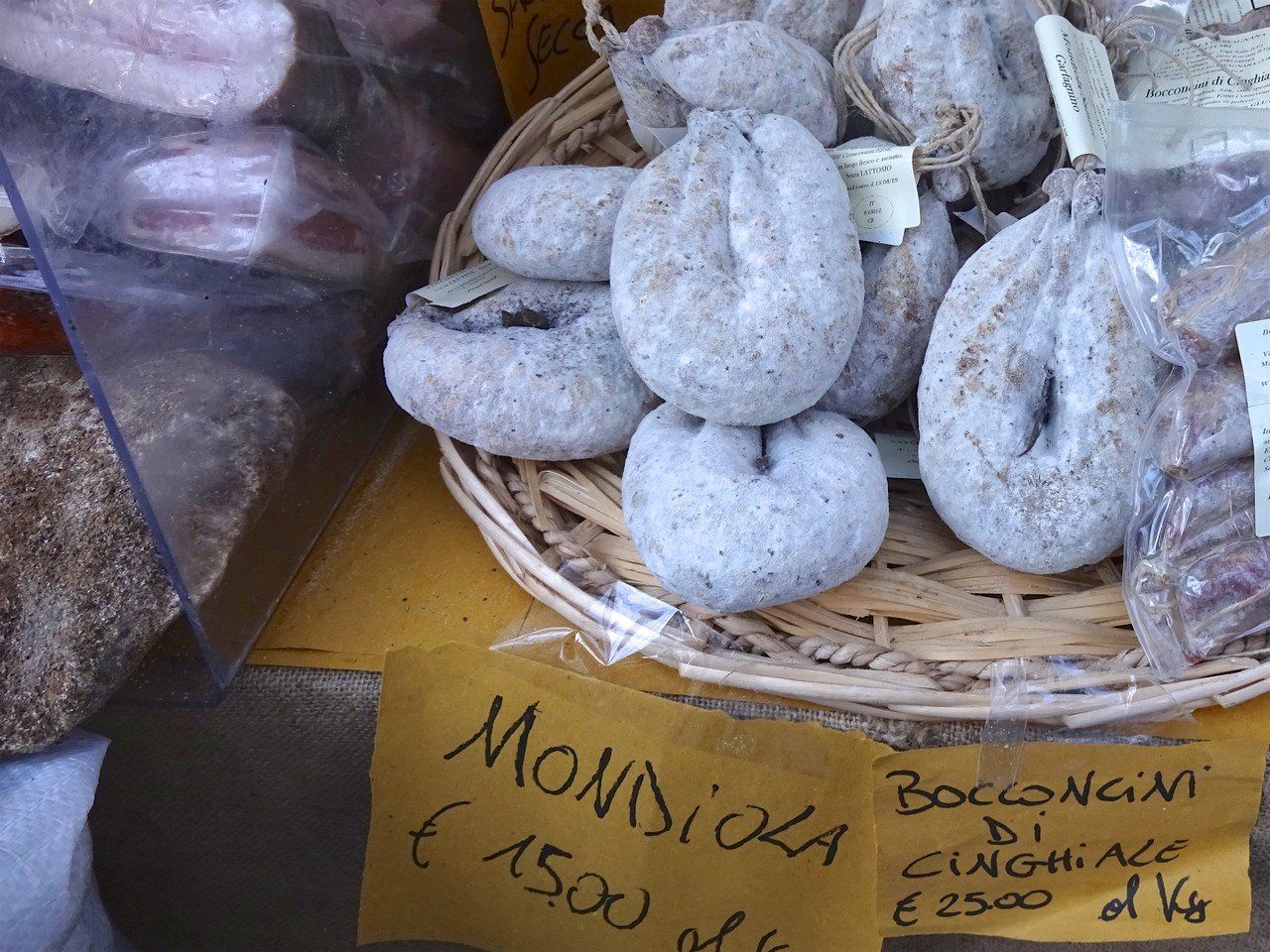 mondiola