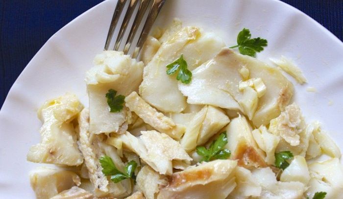 Insalata di baccal&agrave; lesso e condito