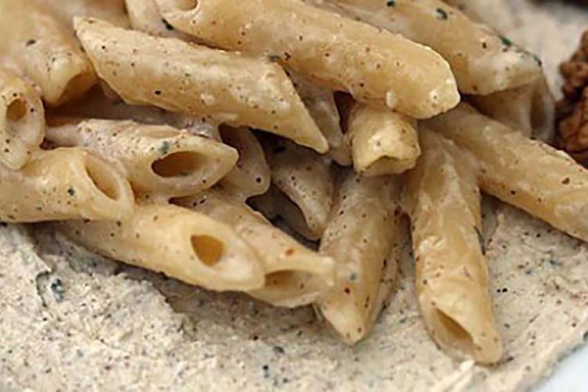 Penne al sugo di noci