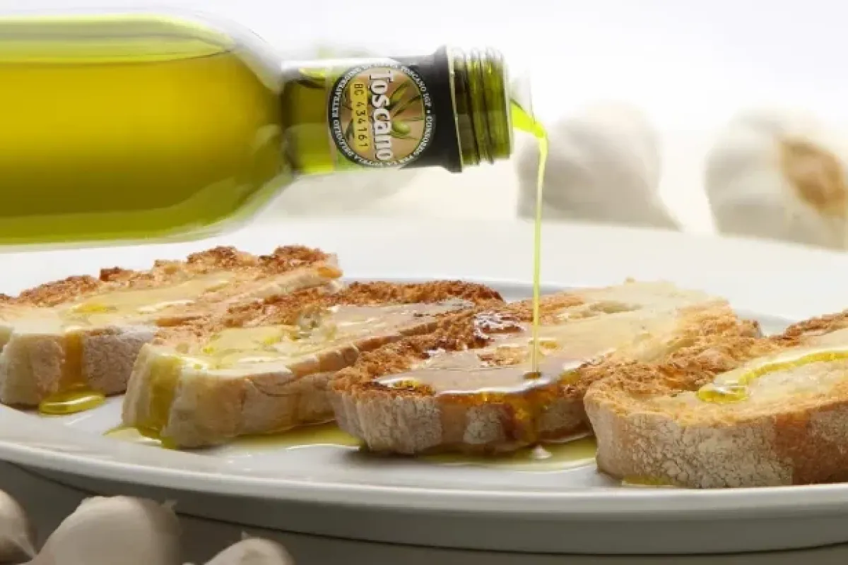 Olio EVO delle colline pisane