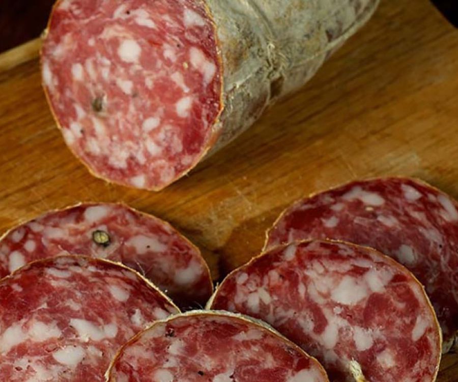 Mortadella di Camaiore o sbriciolona
