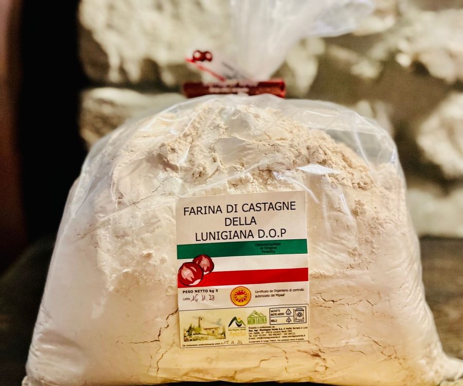 Farina di castagne della Lunigiana DOP